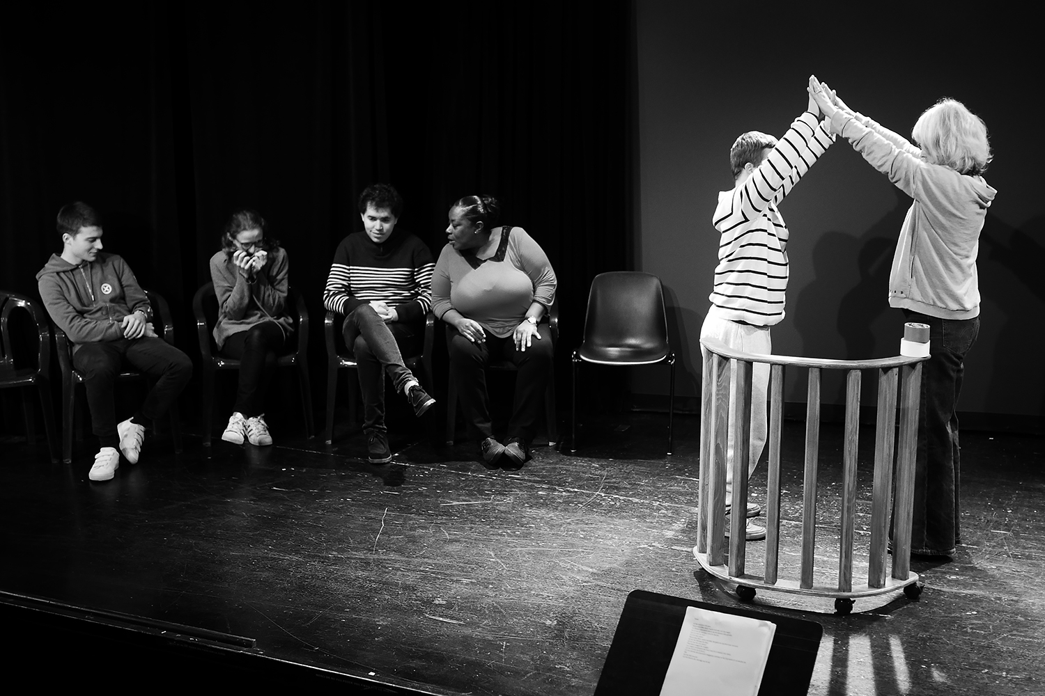 Les Renversés sur scène